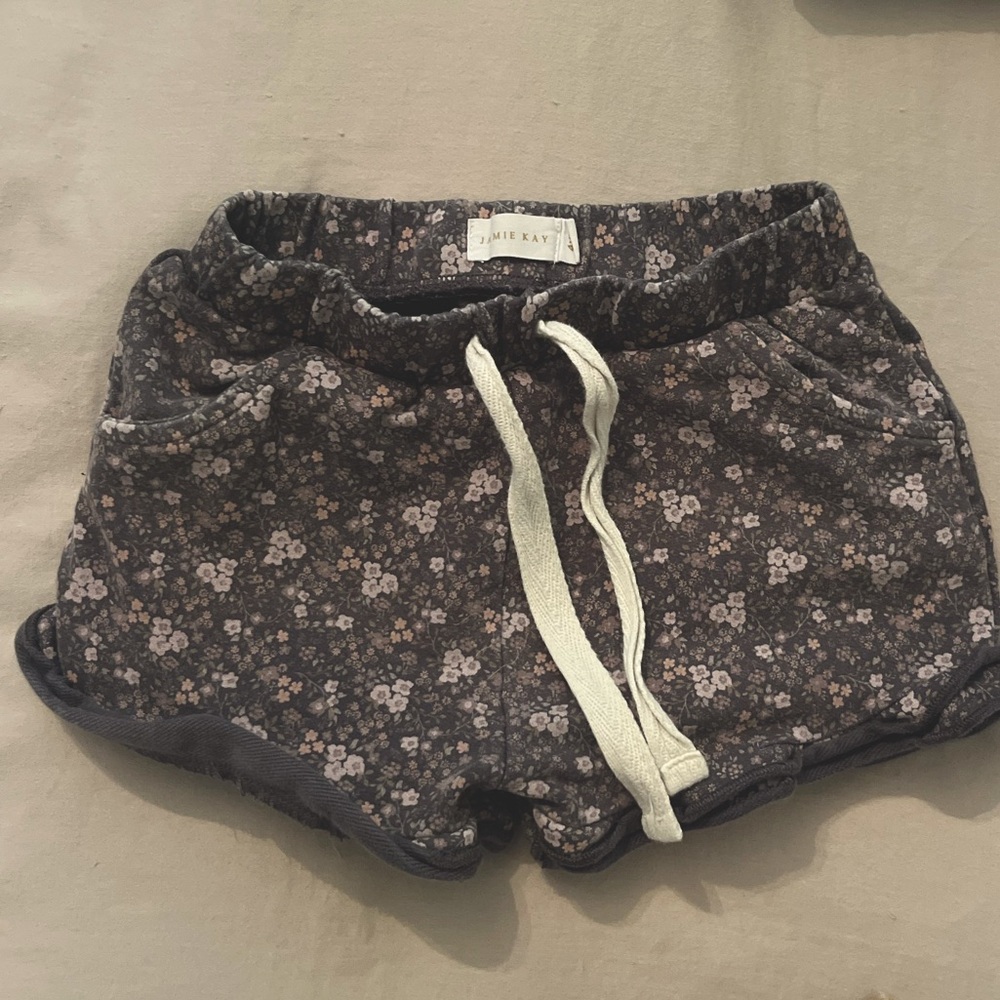 Jamie kay shorts